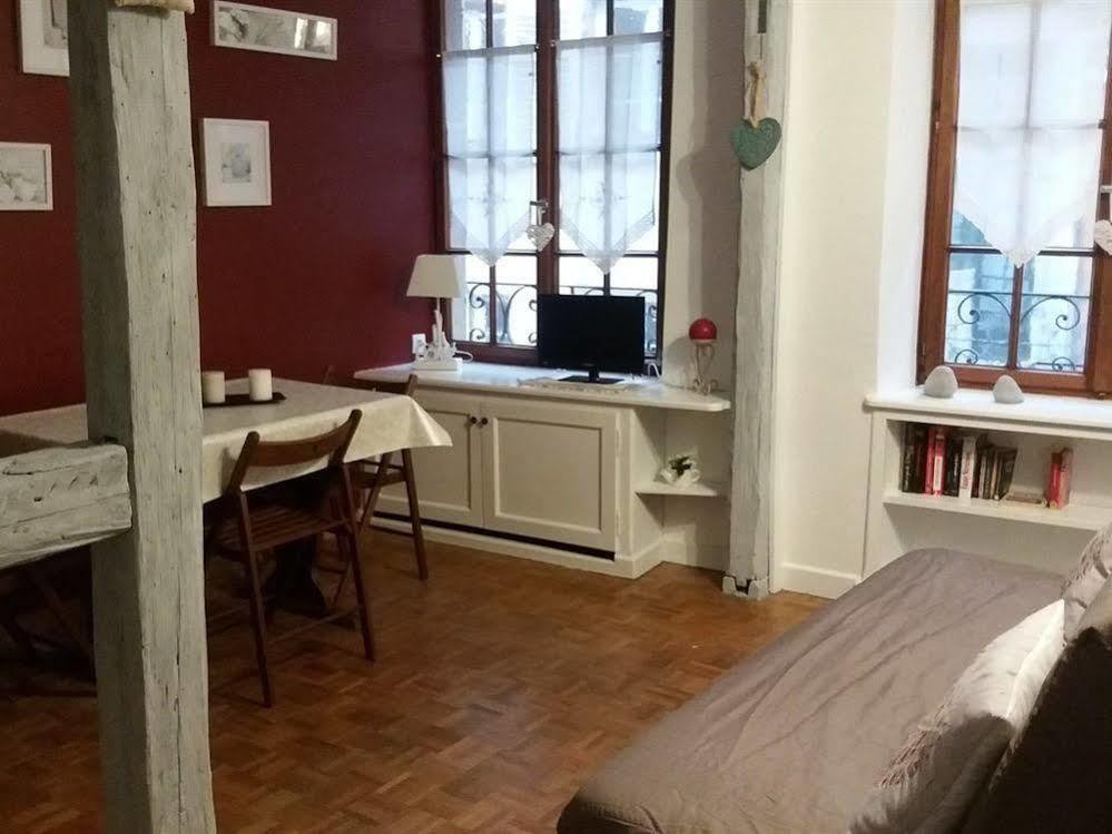 Hotel Au Nid De Cigognes Ostheim Eksteriør bilde